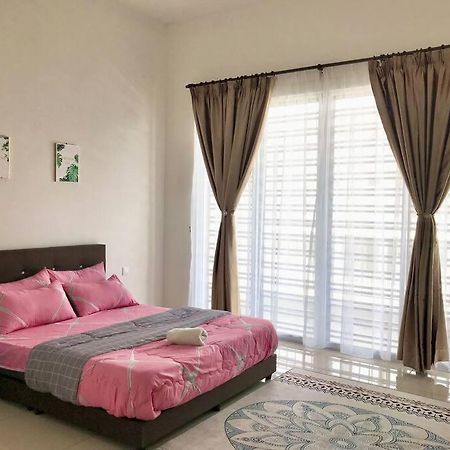 Cikgu I&S Homestay Джитра Екстериор снимка