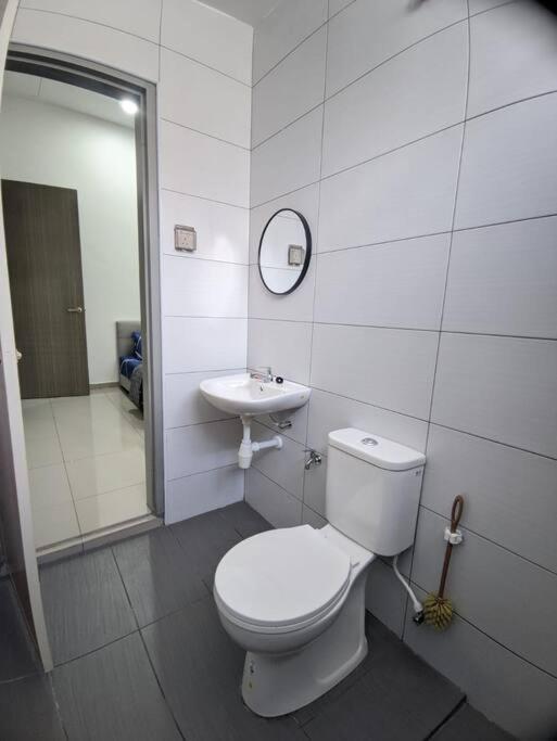 Cikgu I&S Homestay Джитра Екстериор снимка